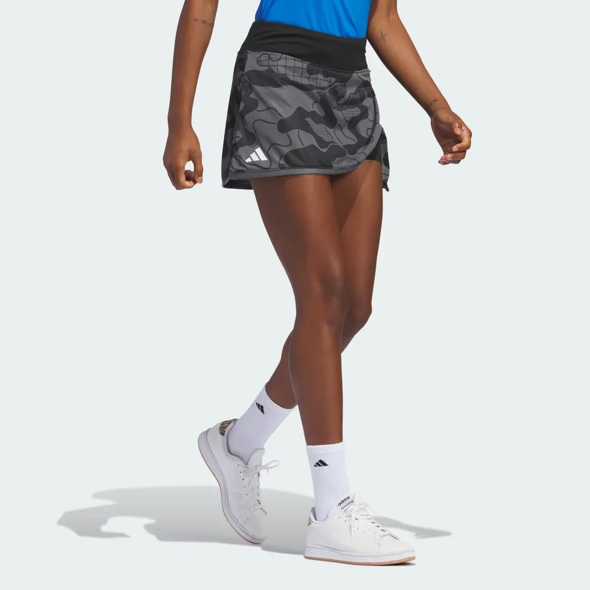 Adidas Club Tennis Graphic Skirt. 3