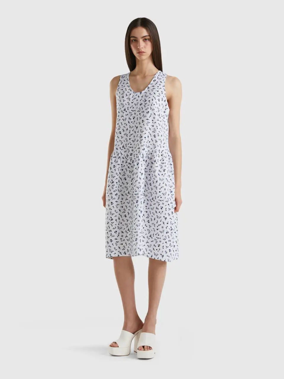 Benetton dress in pure printed linen. 1