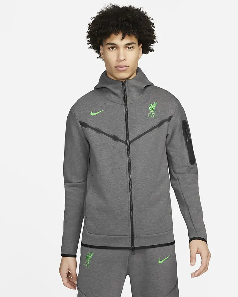 Nike Liverpool FC Tech Fleece Windrunner. 1