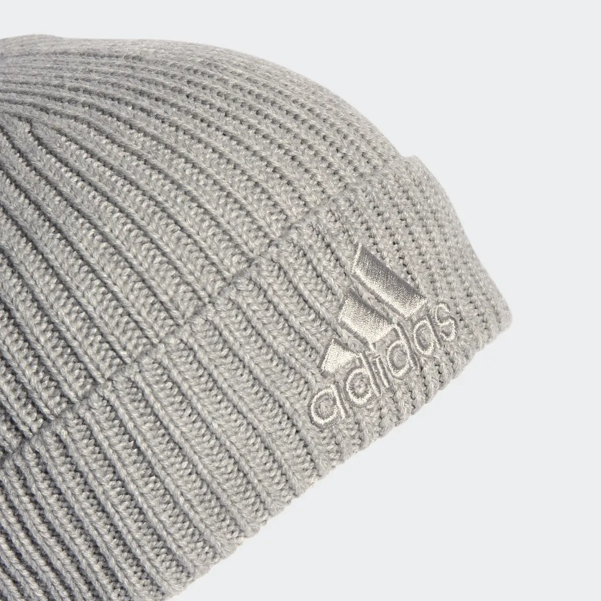 Adidas Two-Colored Logo Beanie. 3