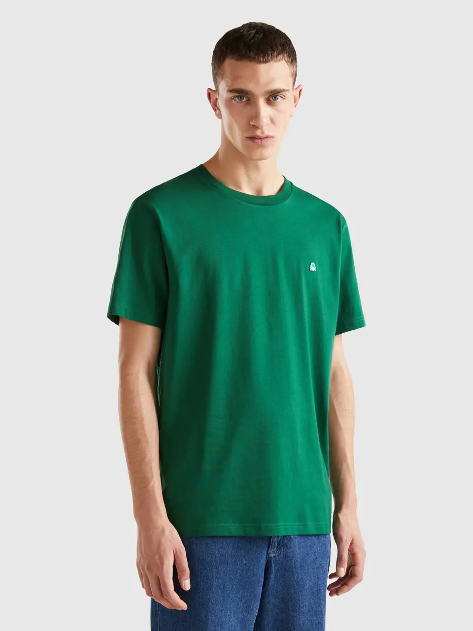 Benetton 100% organic cotton basic t-shirt. 1 Benetton 100% organic cotton basic t-shirt. 1