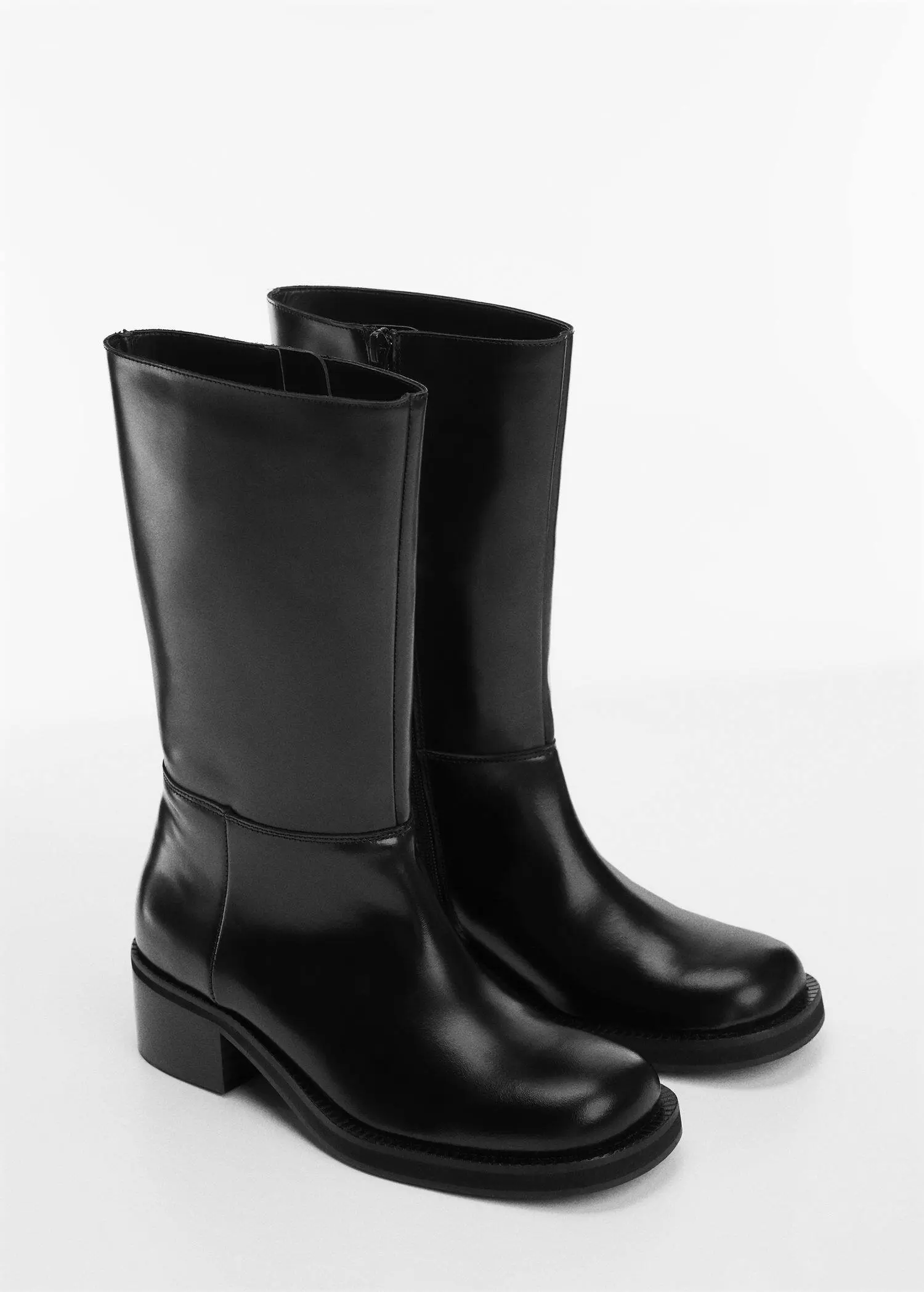 Mango Leather boots with zip closure. 2