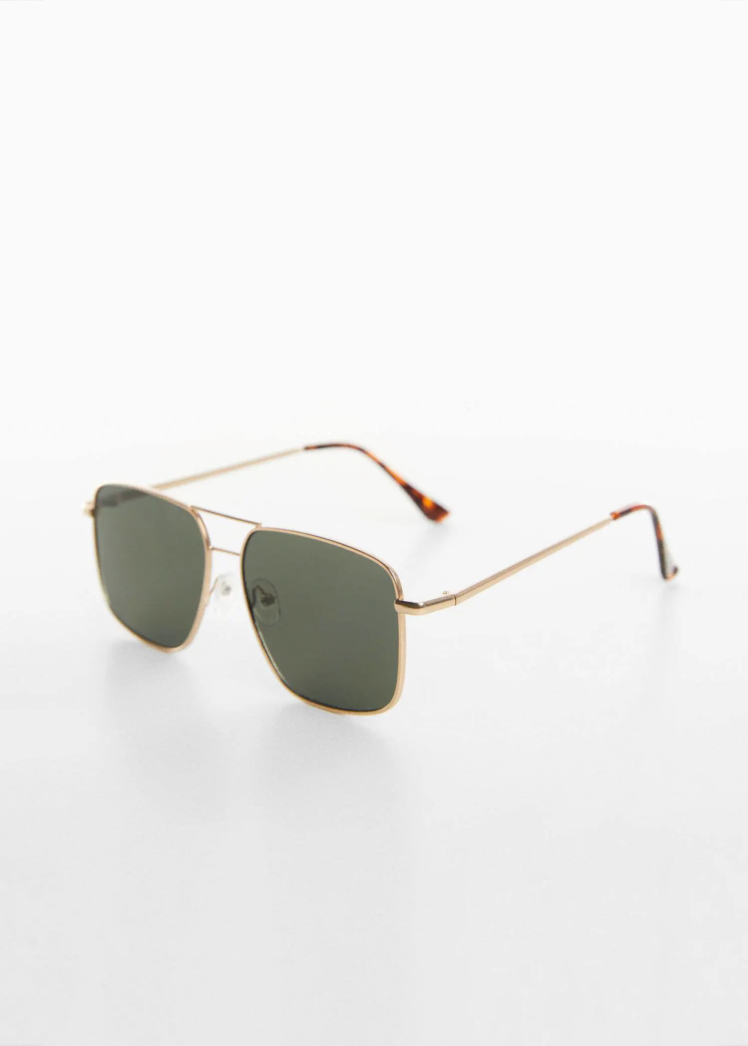 Mango Polarized sunglasses. 1