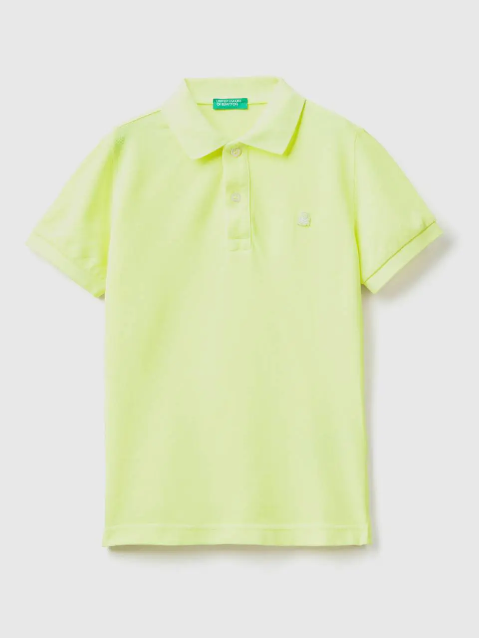 Benetton neon polo in organic cotton. 1