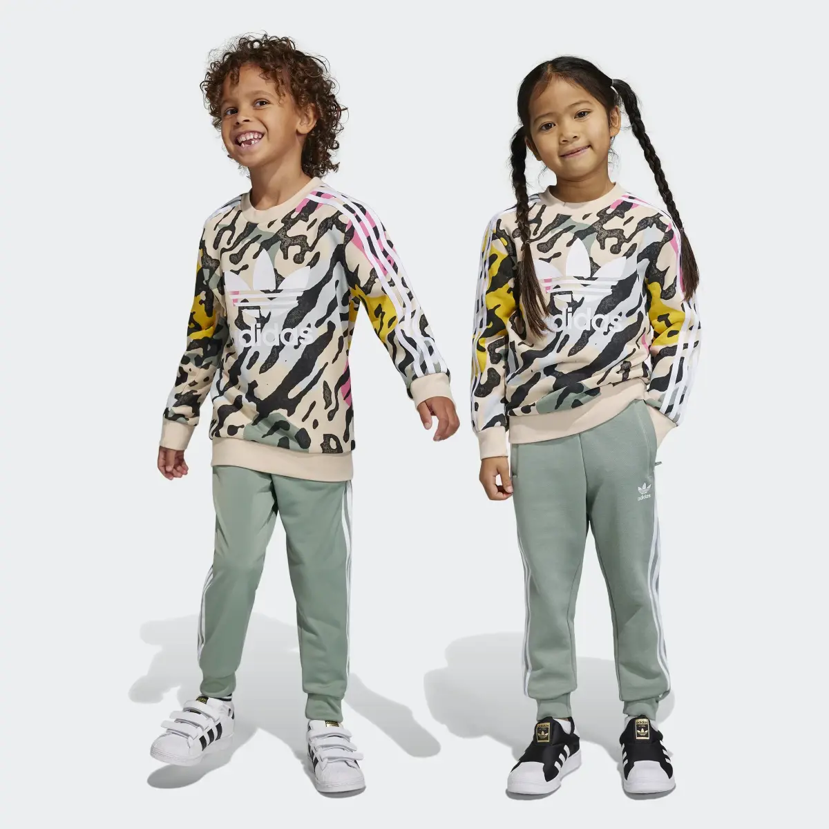 Adidas Animal Print Crew Set. 1