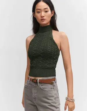 Halter-neck knitted top