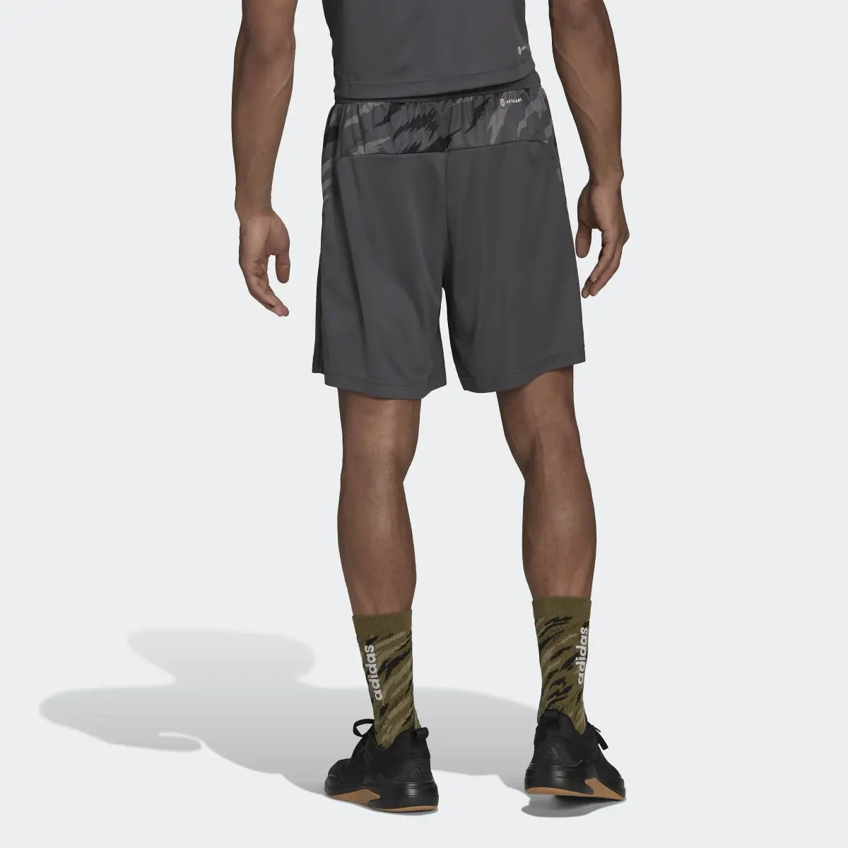 Adidas Short AEROREADY Feelstrong Camo Sport. 1