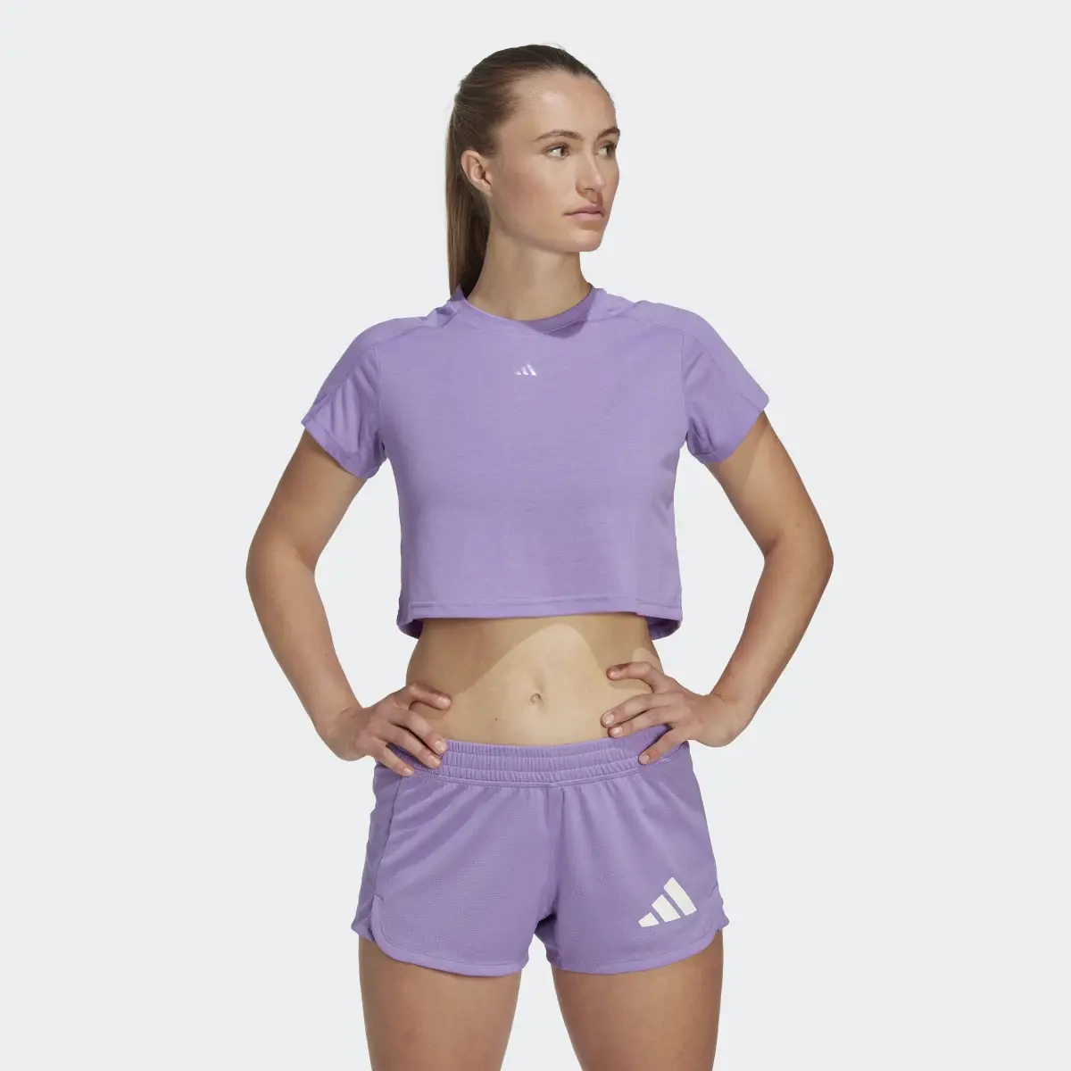 Adidas Playera Corta AEROREADY Train Essentials 3 Franjas Logo. 2