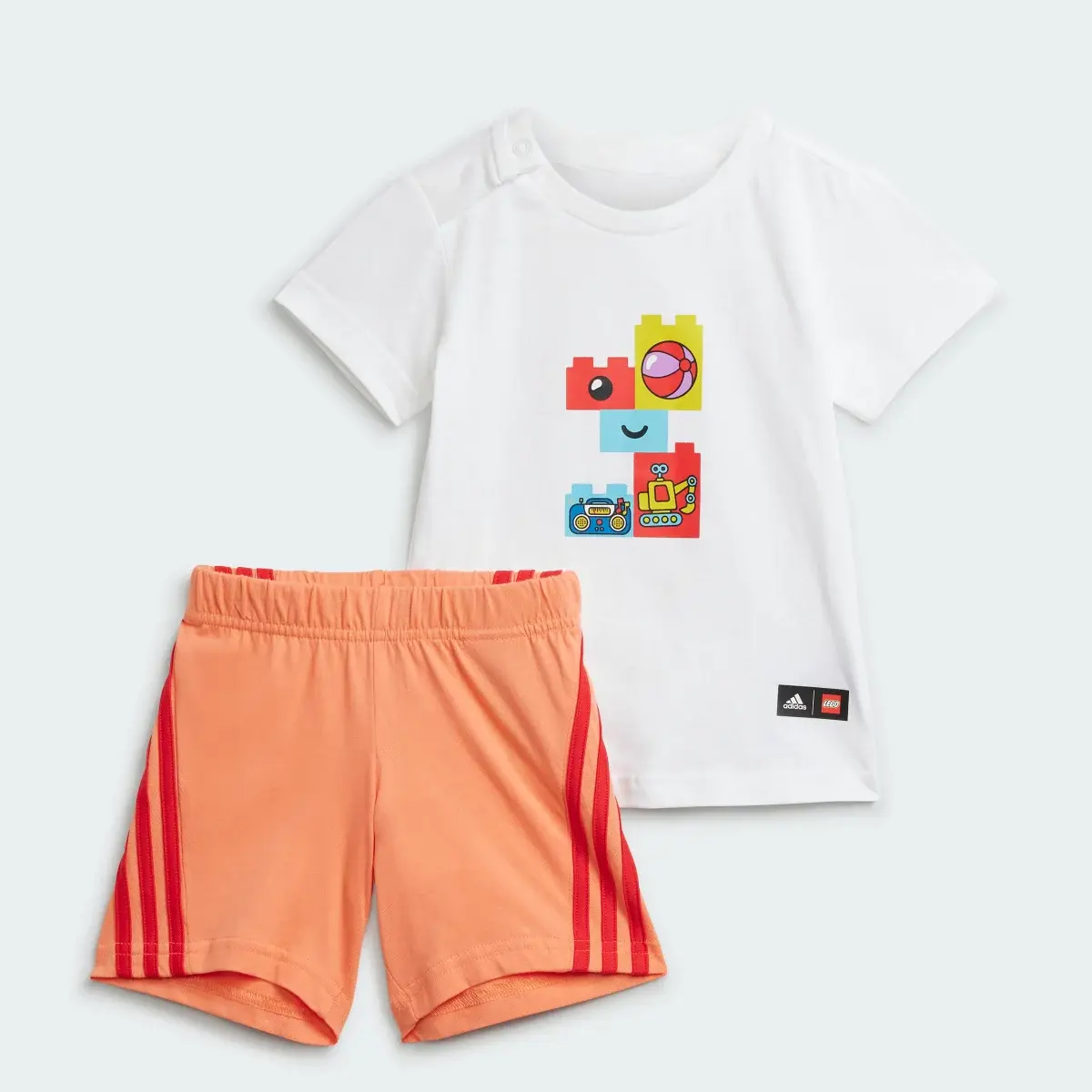 Adidas x LEGO Play T-Shirt und Shorts Set. 1