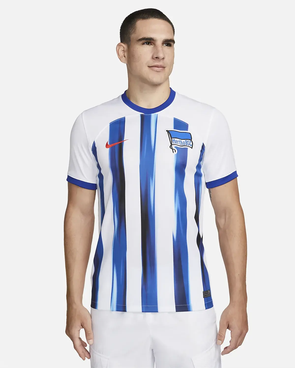 Nike Equipamento principal Stadium Hertha BSC 2023/24. 1