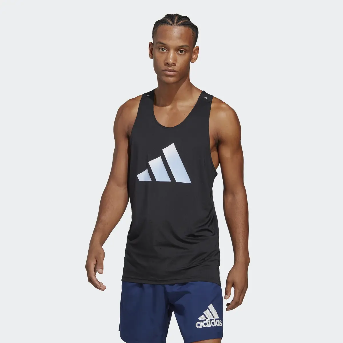 Adidas Playera sin magas Run Icons. 2