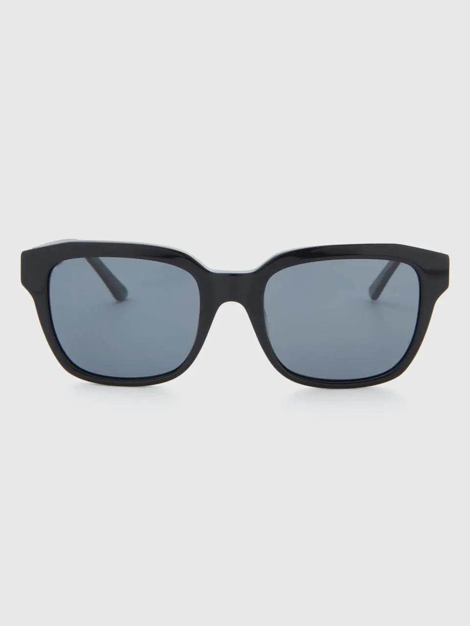 Benetton black sunglasses with logo. 1