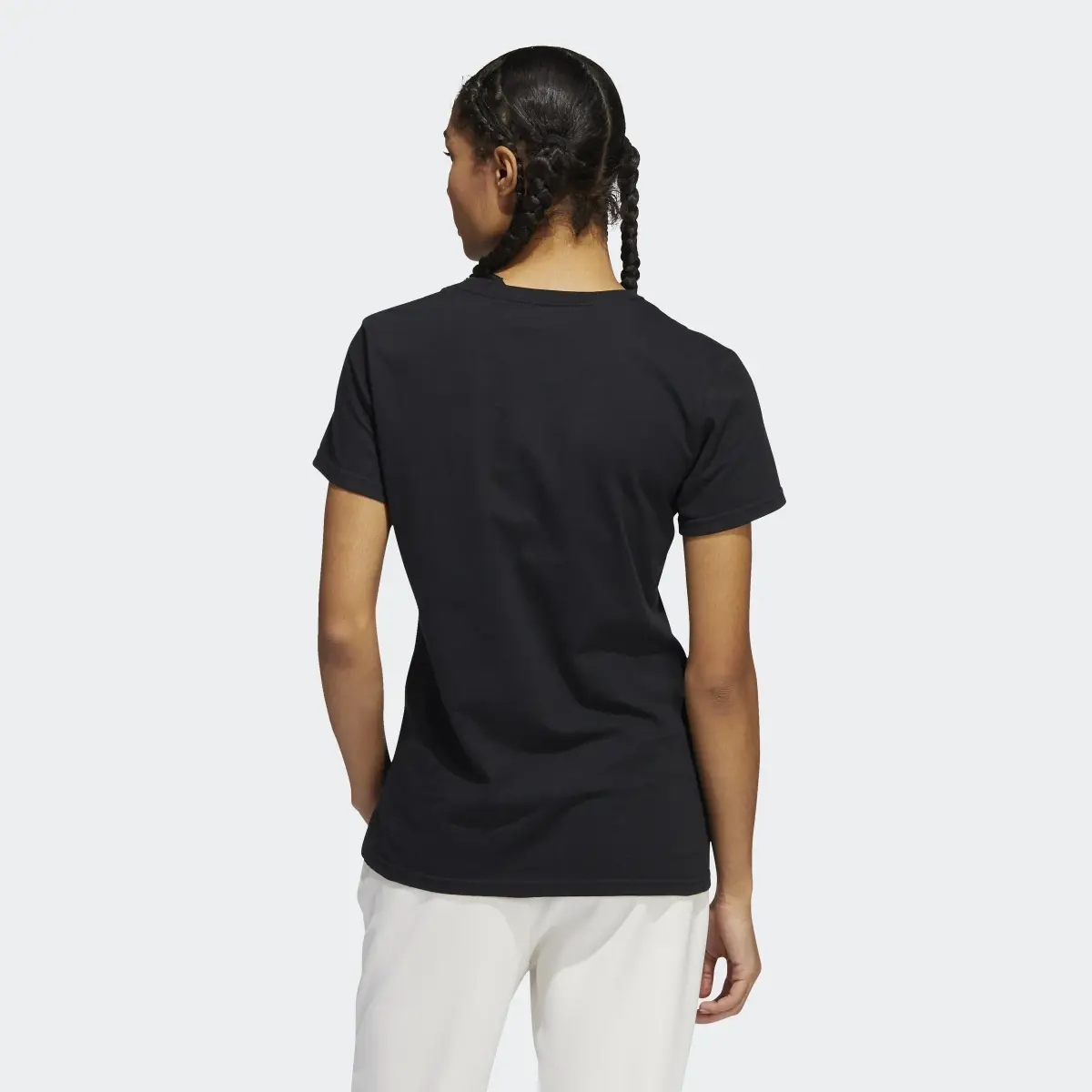 Adidas Playera Badge of Sport Basic. 3