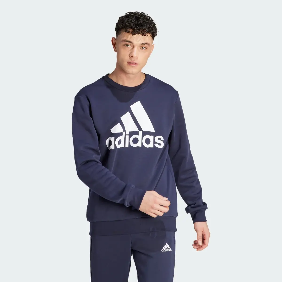 Adidas Essentials Fleece Big Logo Sweatshirt. 2