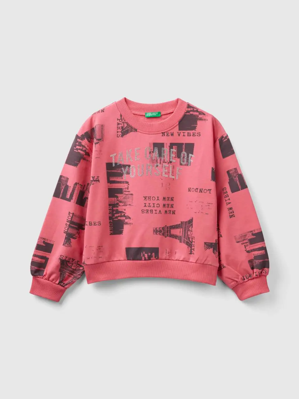 Benetton sweatshirt with city print and studs. 1