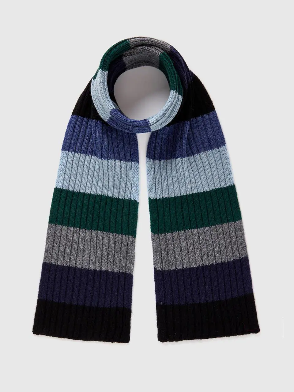 Benetton striped scarf in pure shetland wool. 1