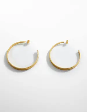 Embossed hoop earrings