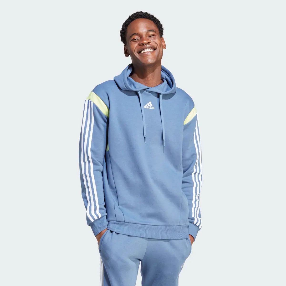 Adidas Sweatshirt com Capuz. 2