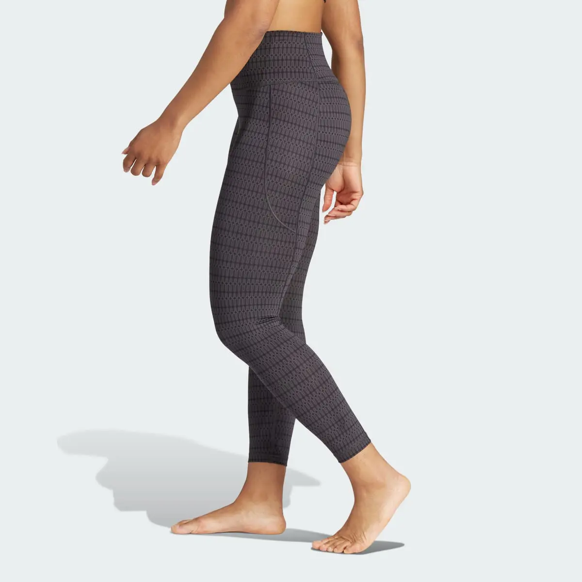 Adidas Yoga Studio Seasonal Leggings. 2