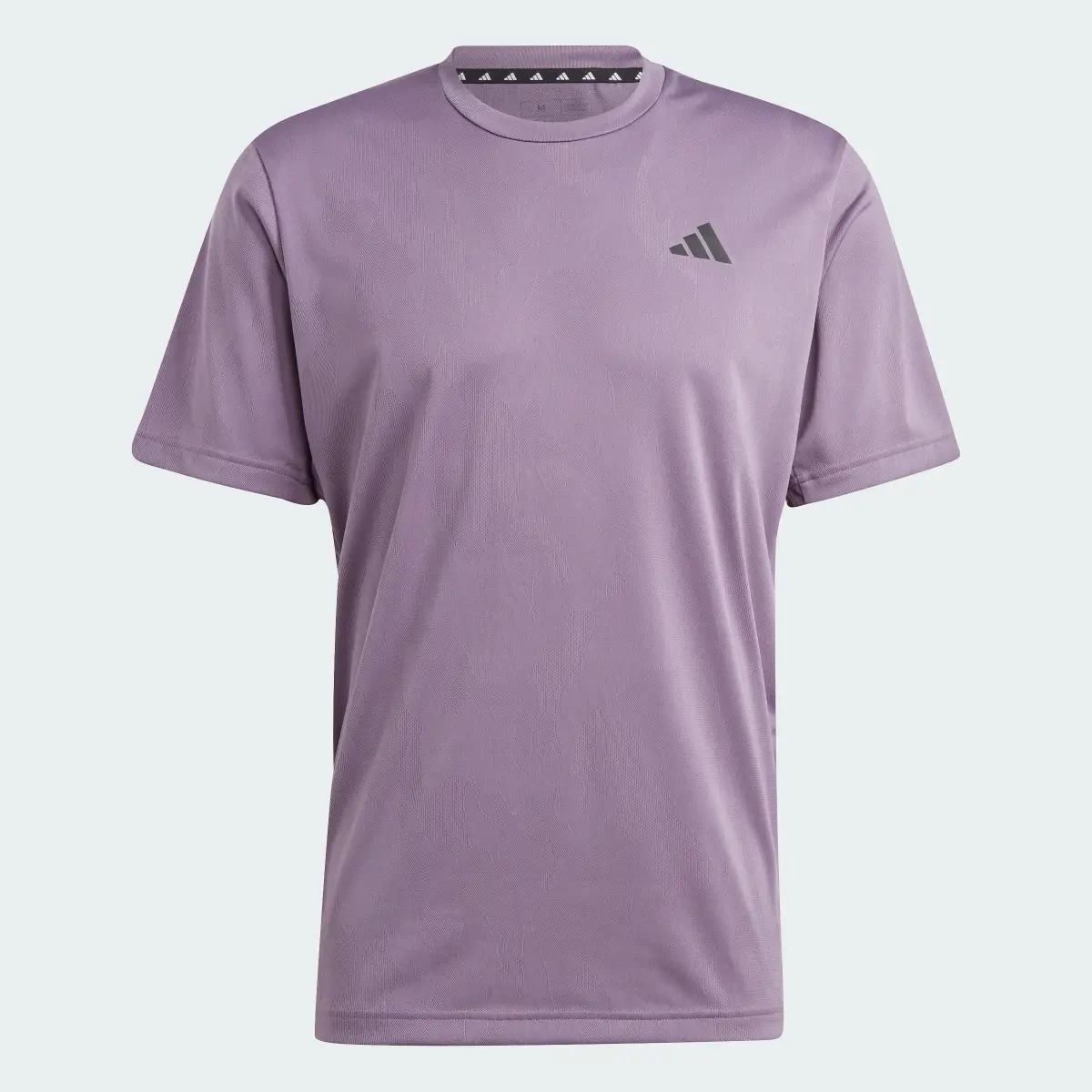 Adidas Playera Train Essentials Seasonal Camo. 1