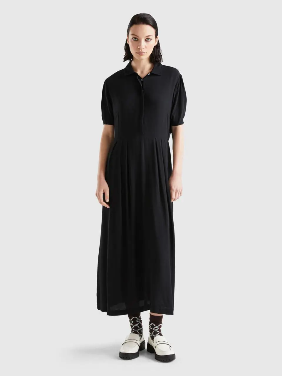 Benetton midi dress with collar. 1