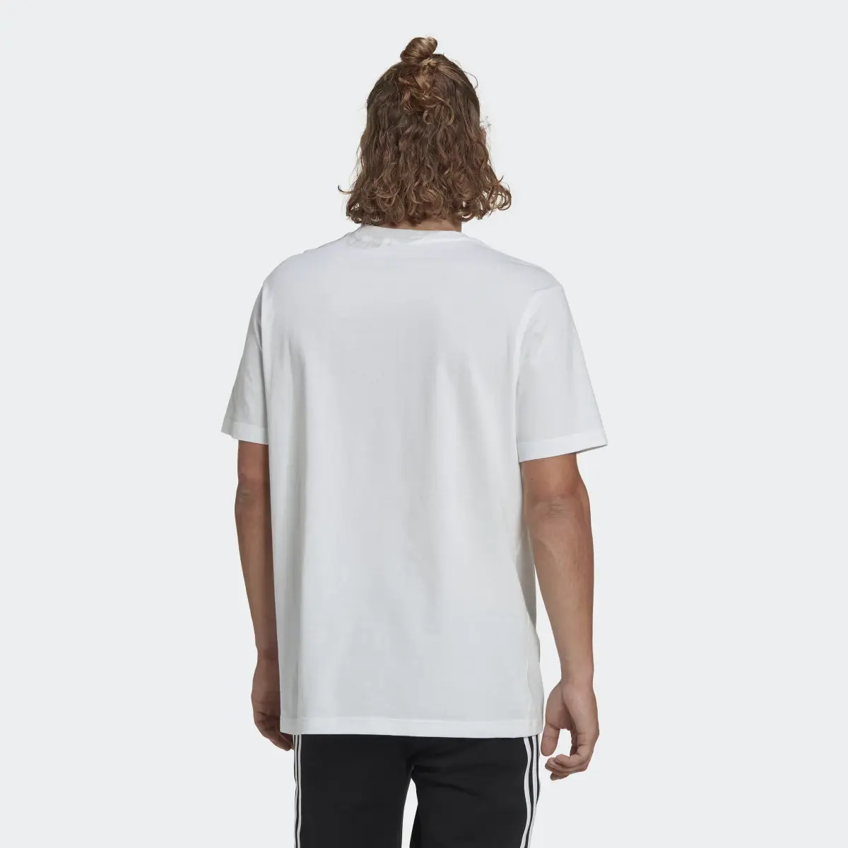 Adidas T-shirt Essentials BrandLove. 3