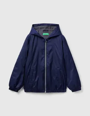 nylon jacket with zip and hood