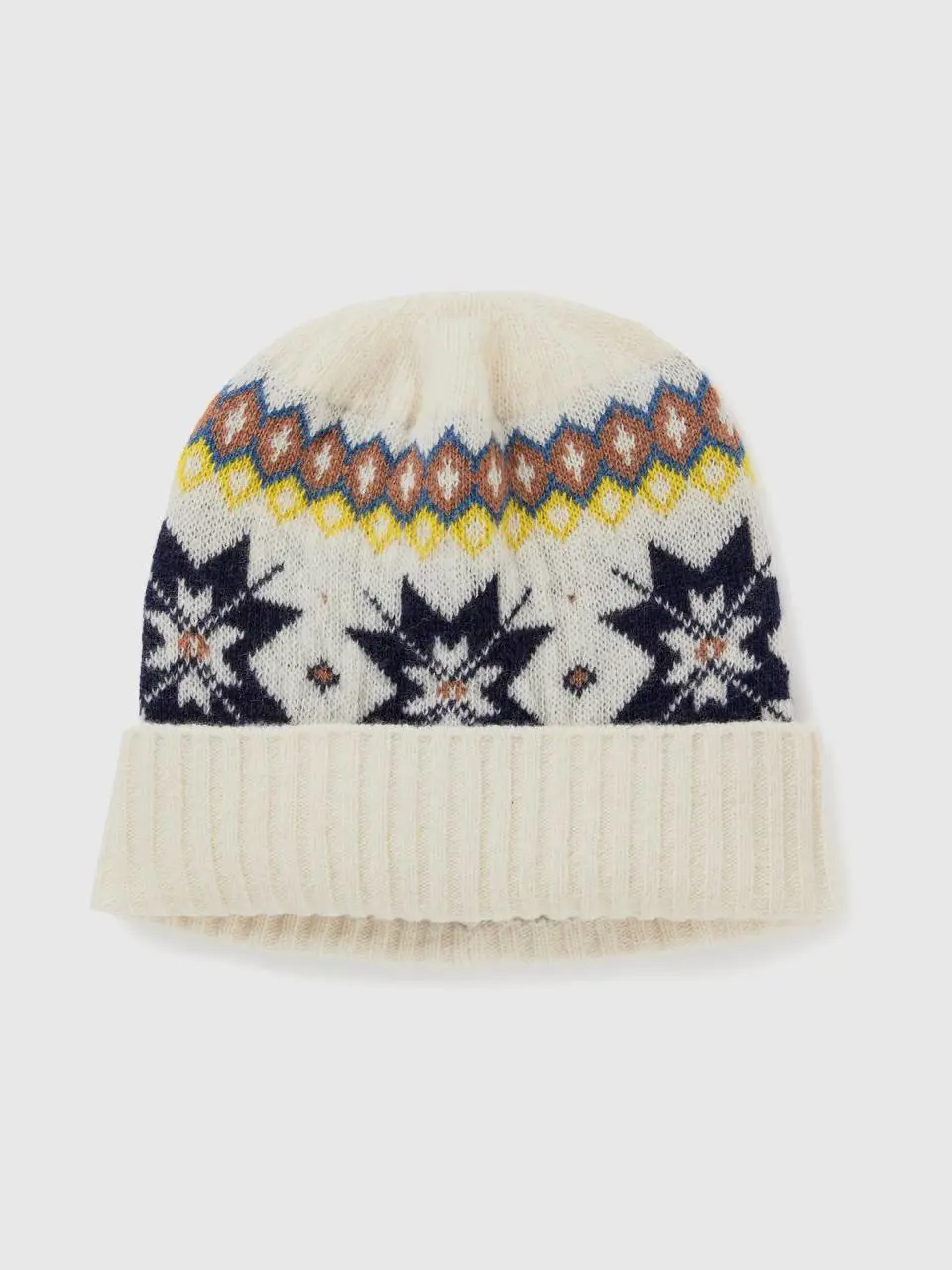 Benetton hat with geo patterns. 1