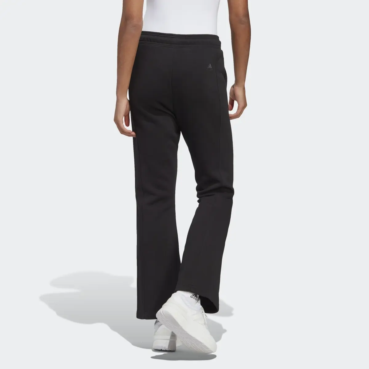 Adidas Pantaloni ALL SZN Fleece Graphics. 2