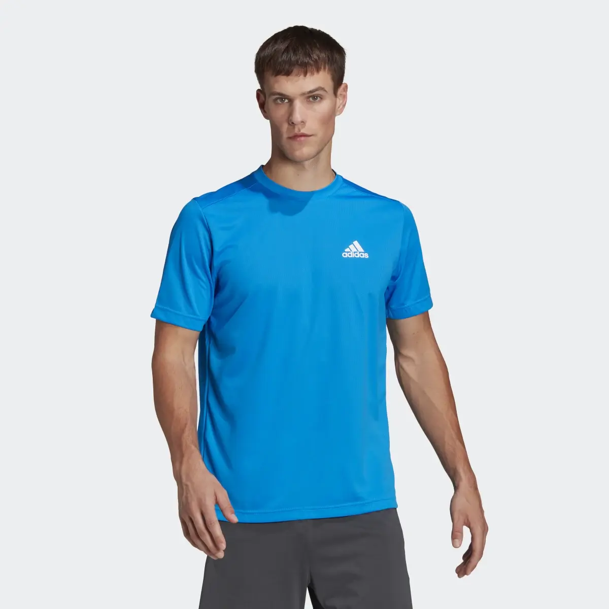 Adidas Playera AEROREADY Designed To Move Sport. 2