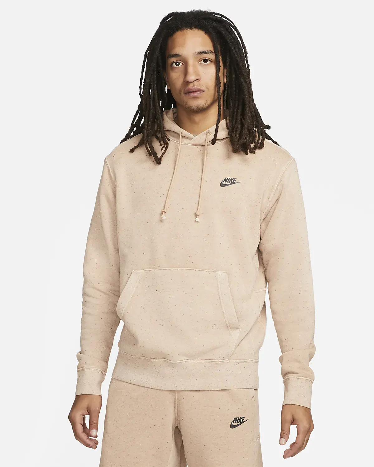 Nike Club Fleece. 1