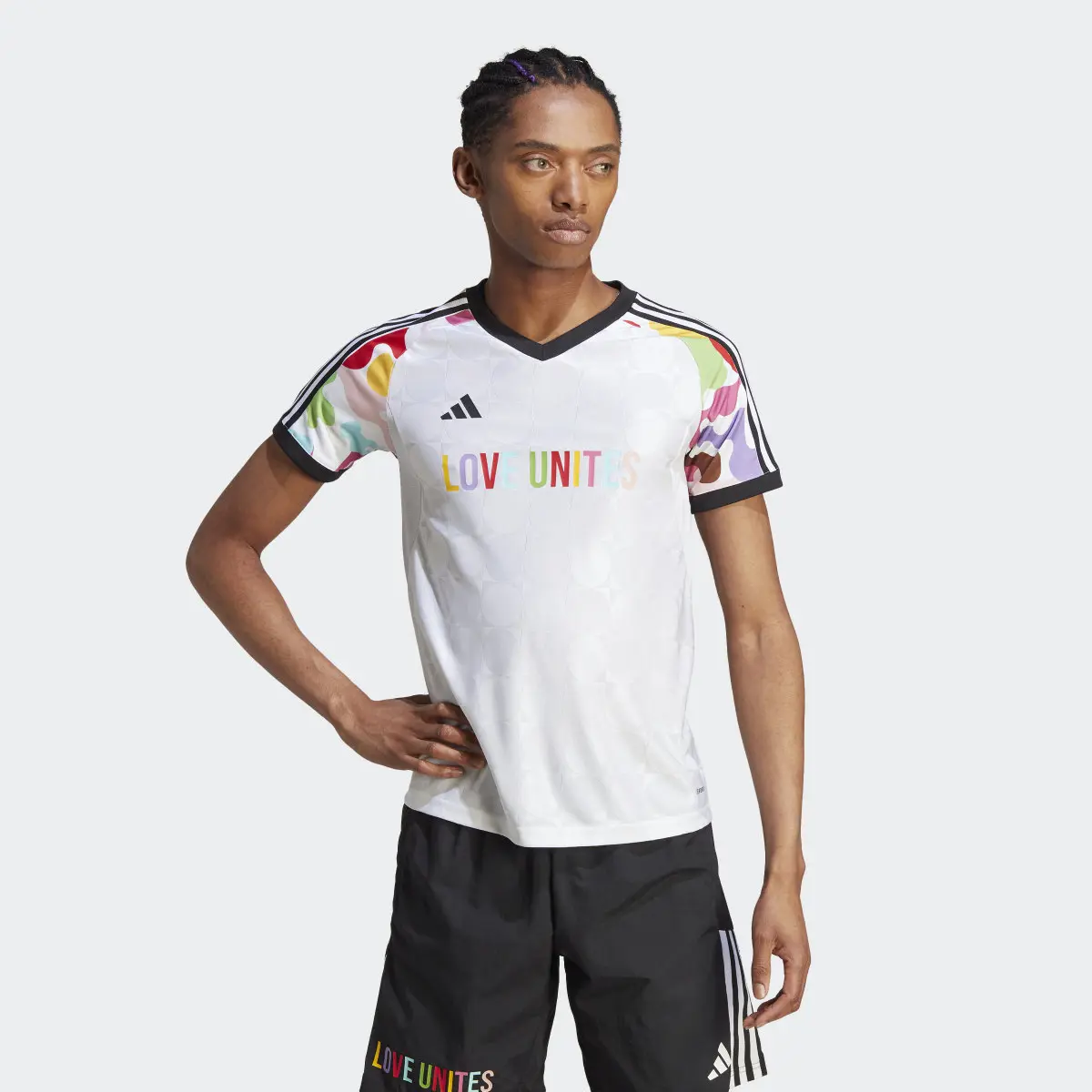 Adidas Camisola Tiro Pride. 2