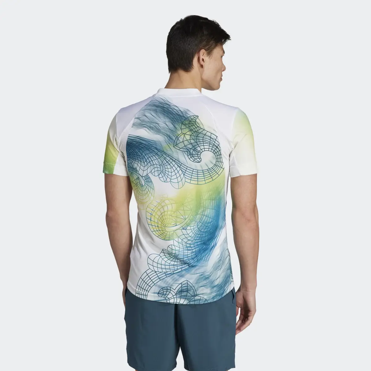 Adidas Tennis Printed AEROREADY FreeLift Pro T-Shirt. 3