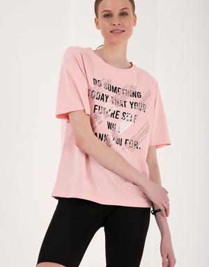 Pembe Deforme Yazı Baskılı O Yaka Kadın Oversize T-Shirt - 97133