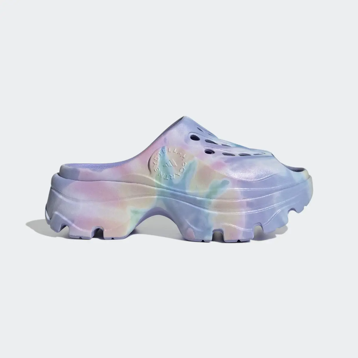 Adidas Zueco adidas by Stella McCartney. 2