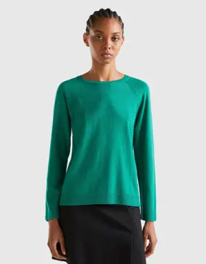 forest green crew neck sweater in cashmere and wool blend