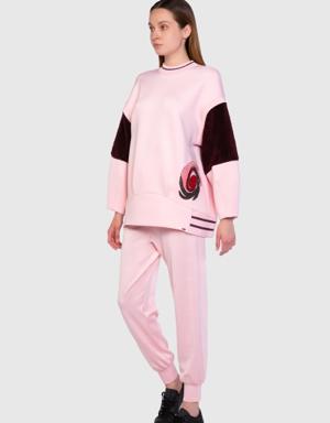 Embroidery Applique Detailed Sleeves Fur Pink Sweatshirt