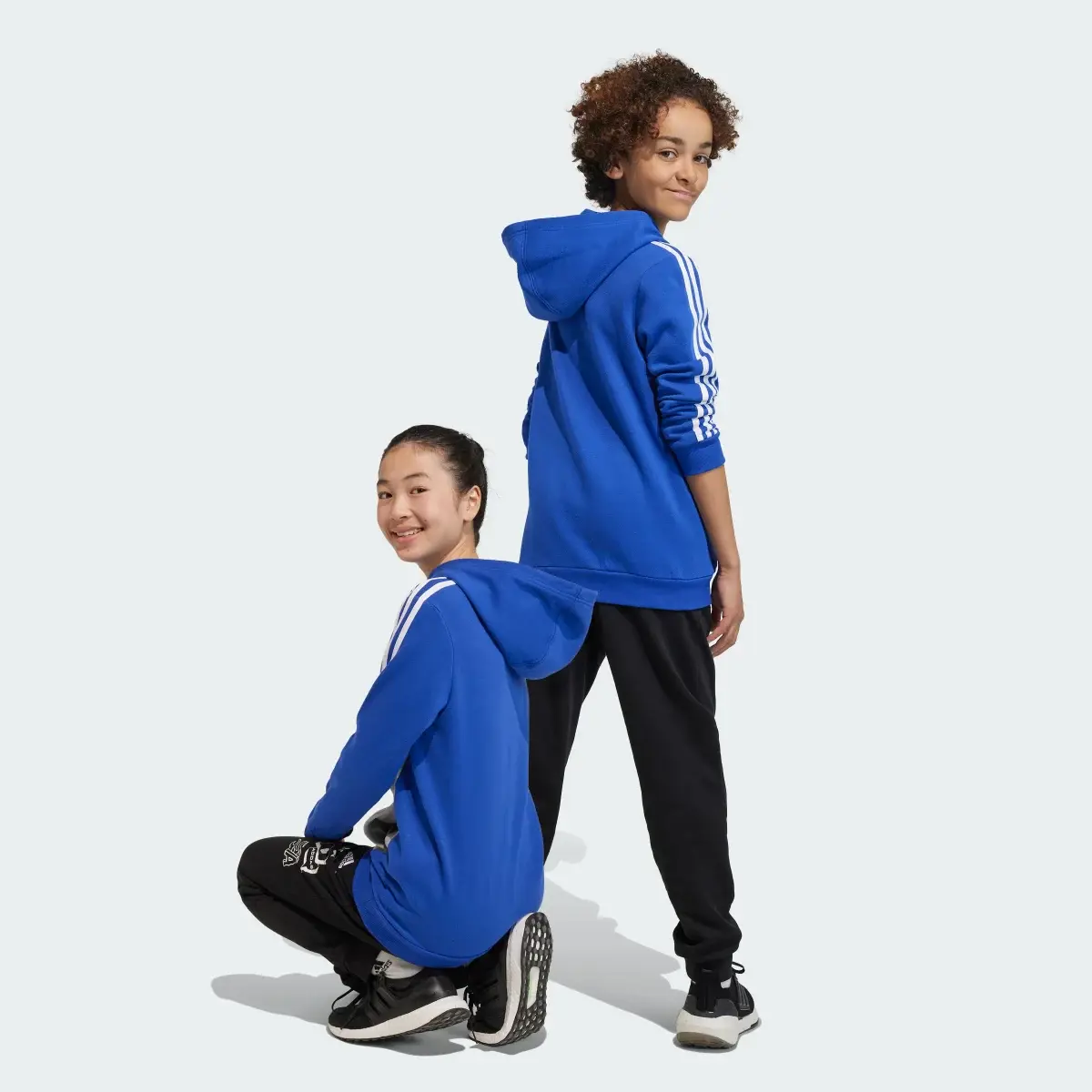 Adidas Bluza z kapturem Tiberio 3-Stripes Colorblock Fleece Kids. 2