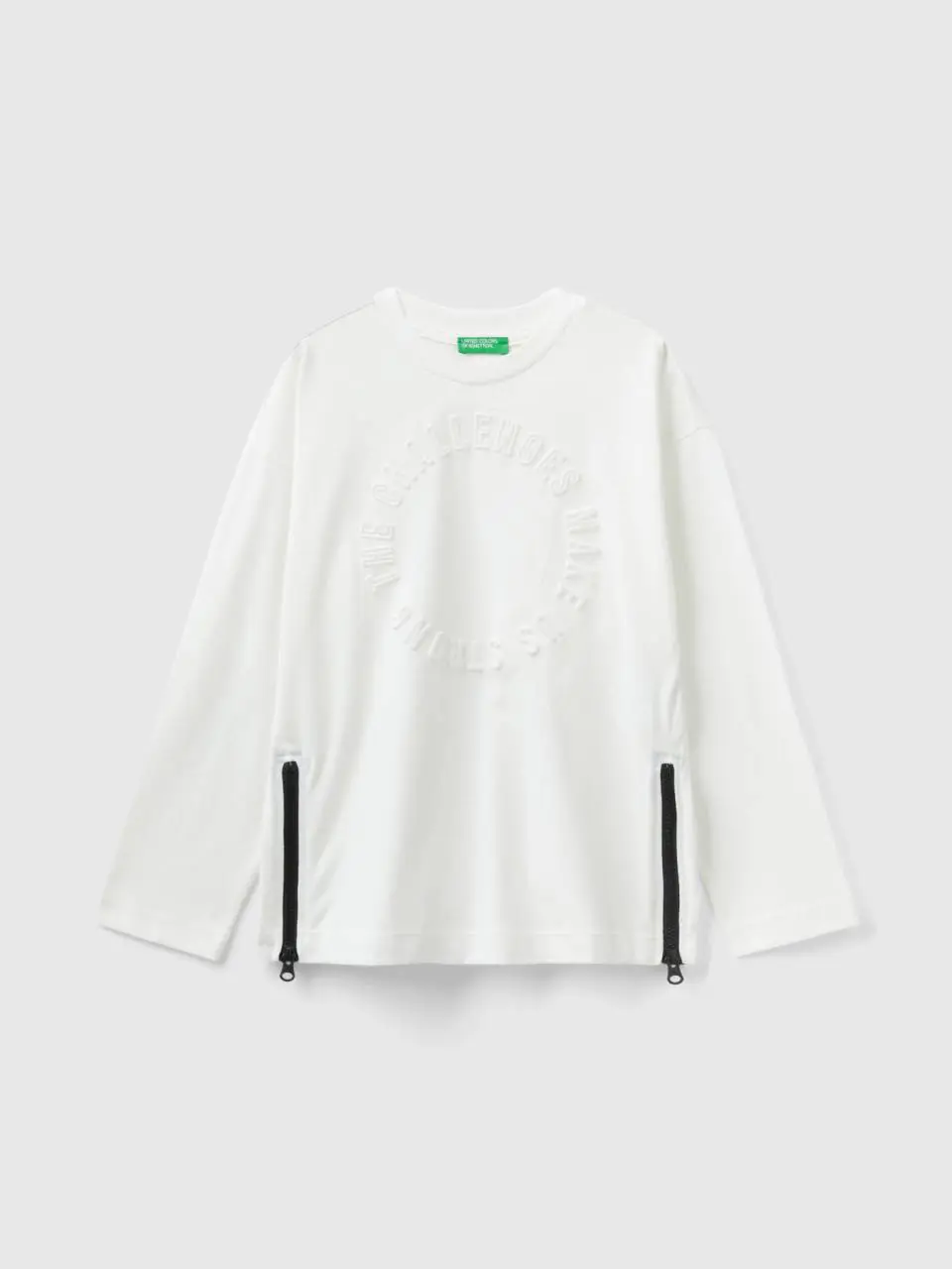 Benetton oversized fit sweatshirt with embossed print. 1