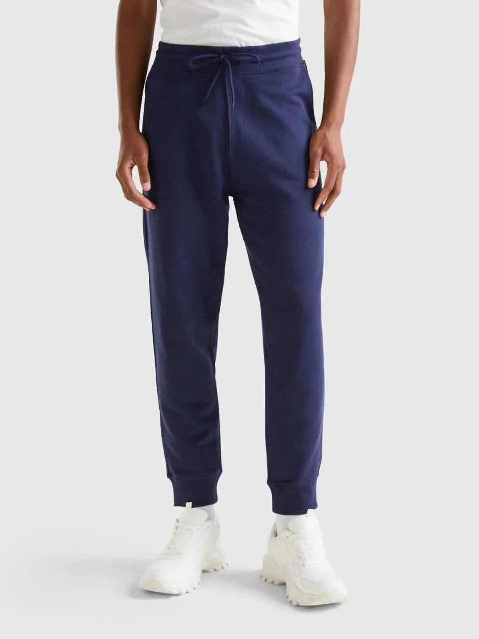 Benetton sweat joggers in 100% cotton. 1