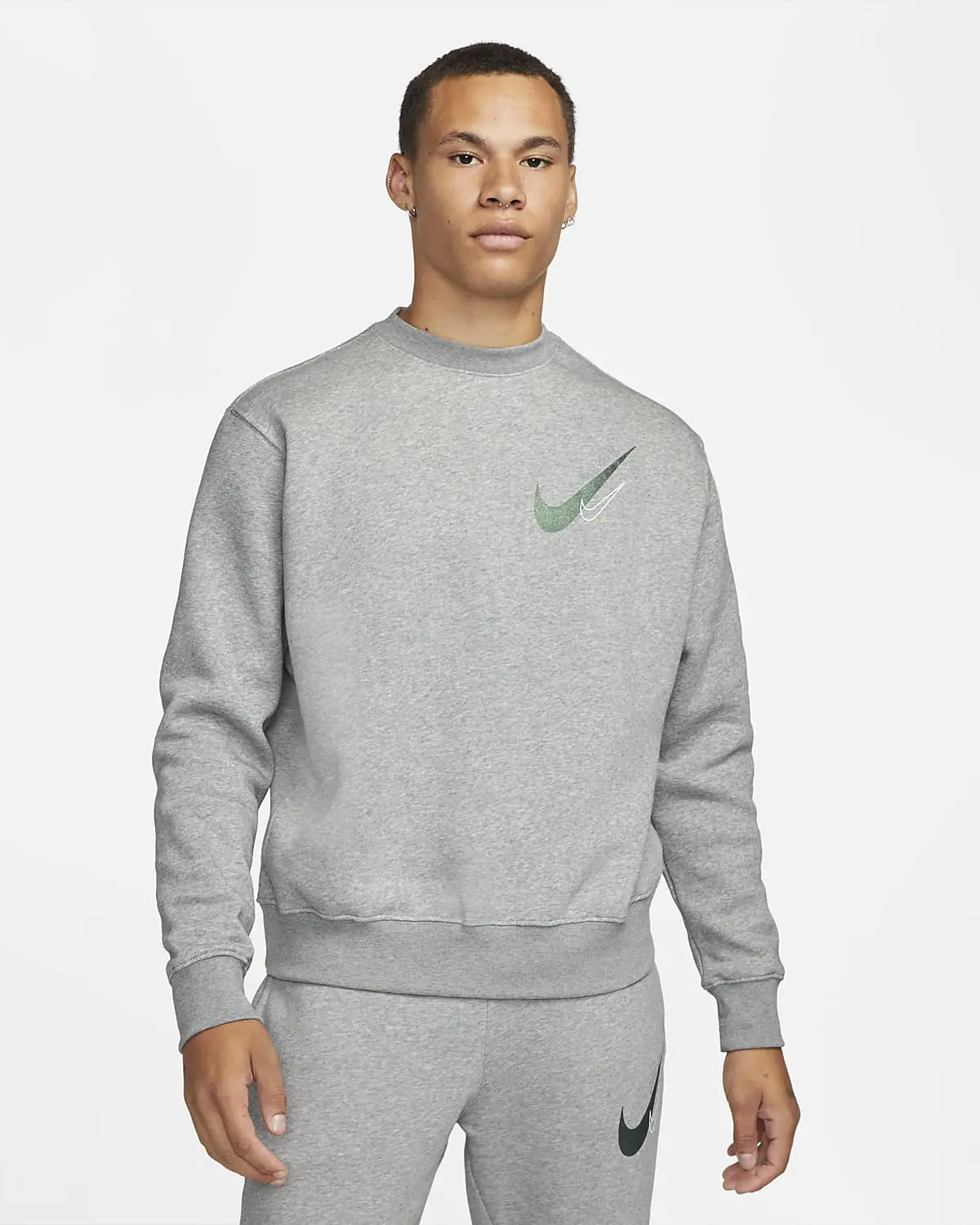 Nike Sportswear. 1