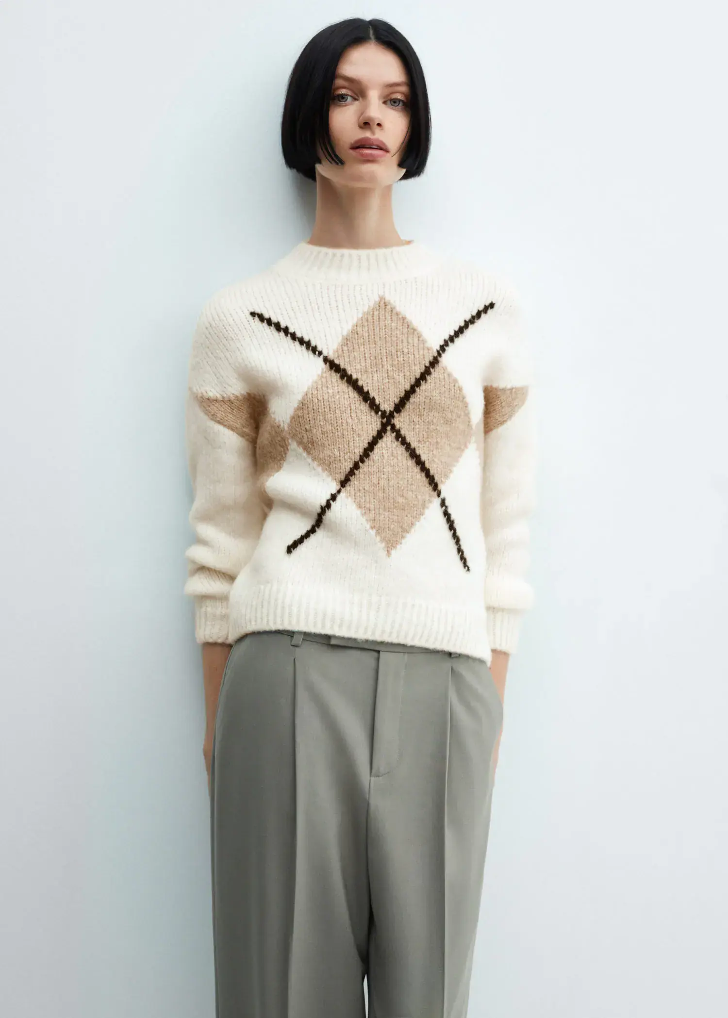 Mango Roundneck knitted sweater. 1
