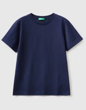 organic cotton t-shirt