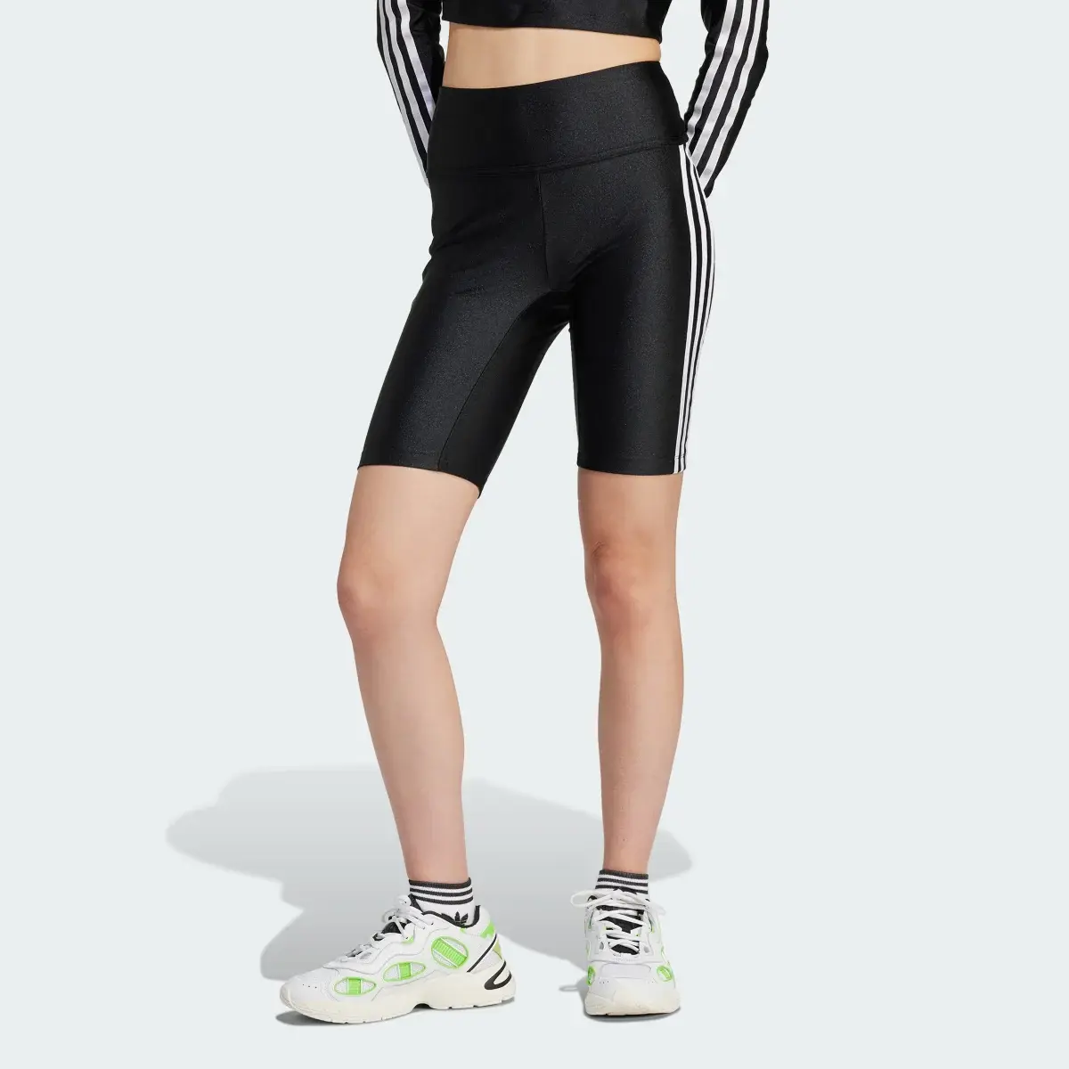 Adidas 3-Stripes 1/2 Leggings. 1