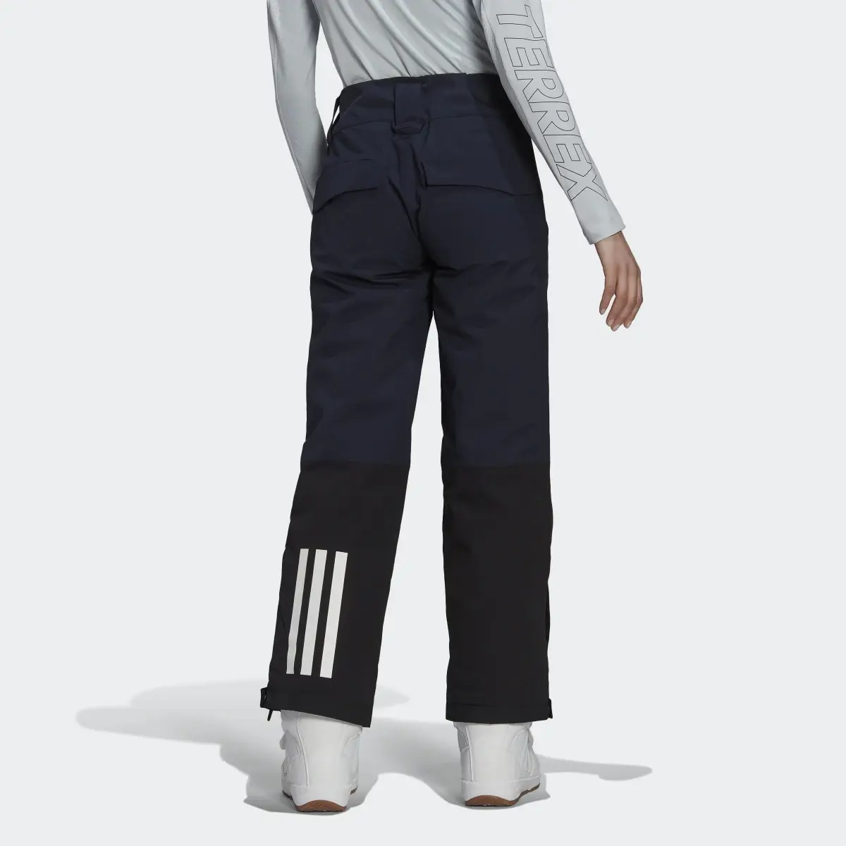 Adidas Pantalon Resort Two-Layer Insulated Stretch. 3