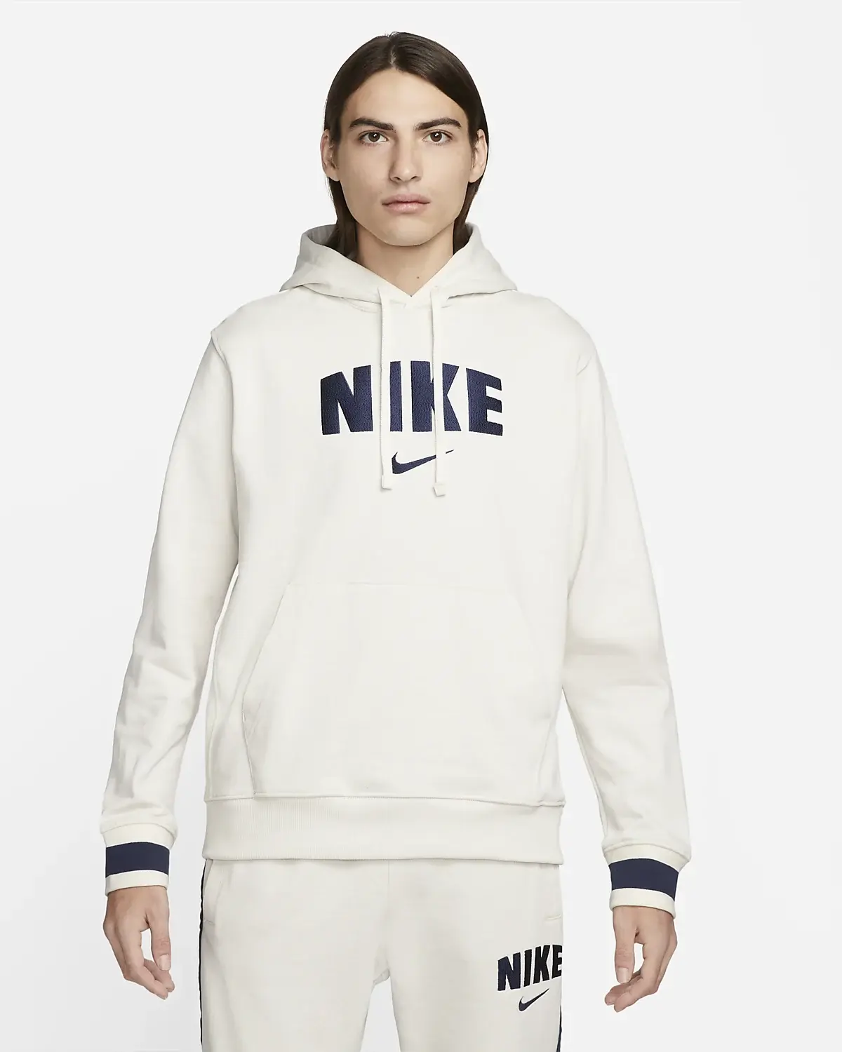 Nike Sportswear. 1