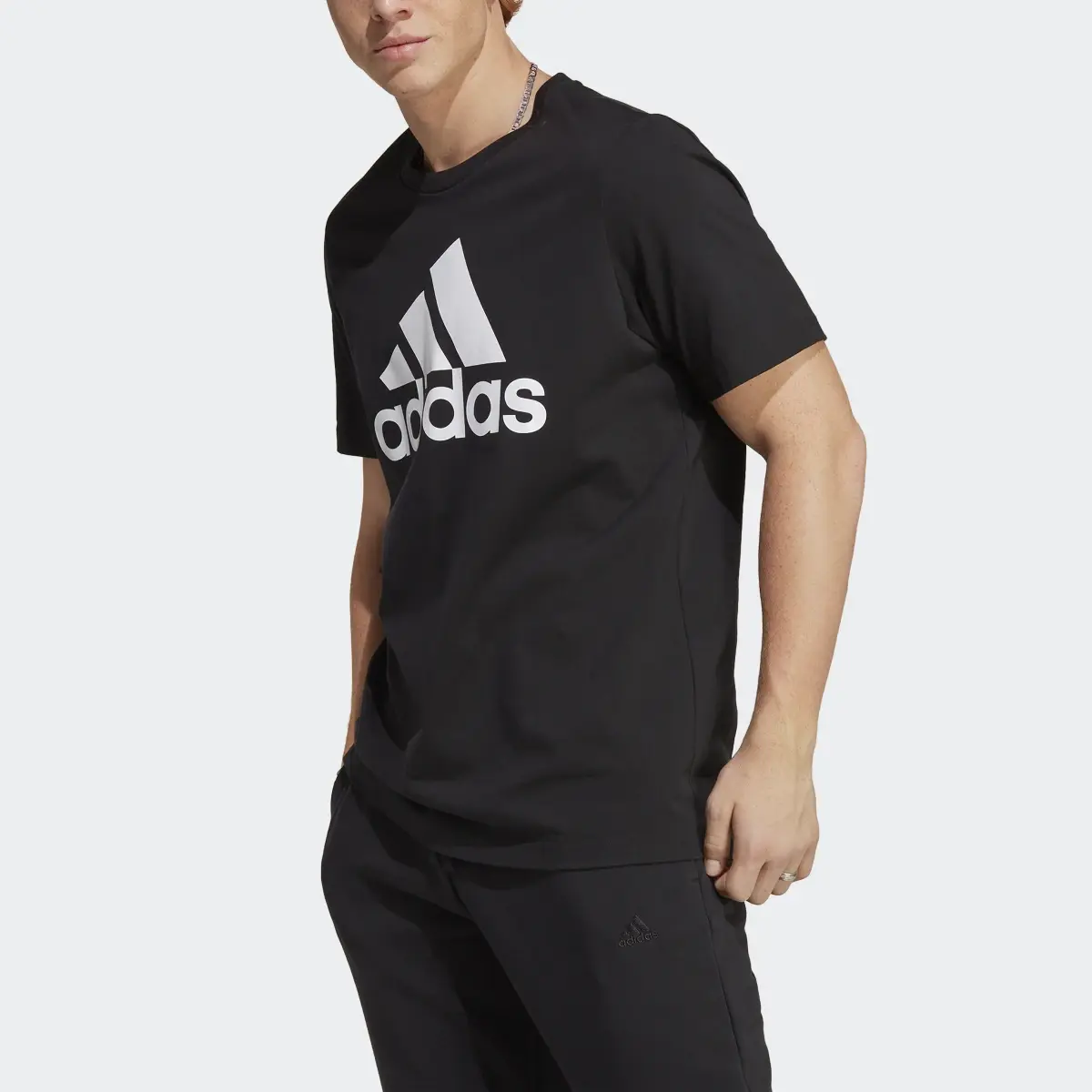 Adidas T-shirt Essentials Single Jersey Big Logo. 1