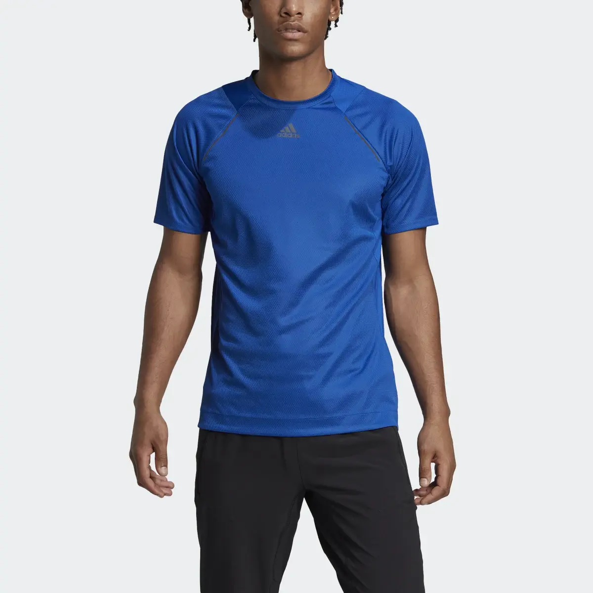 Adidas T-shirt de HIIT e Spinning. 1