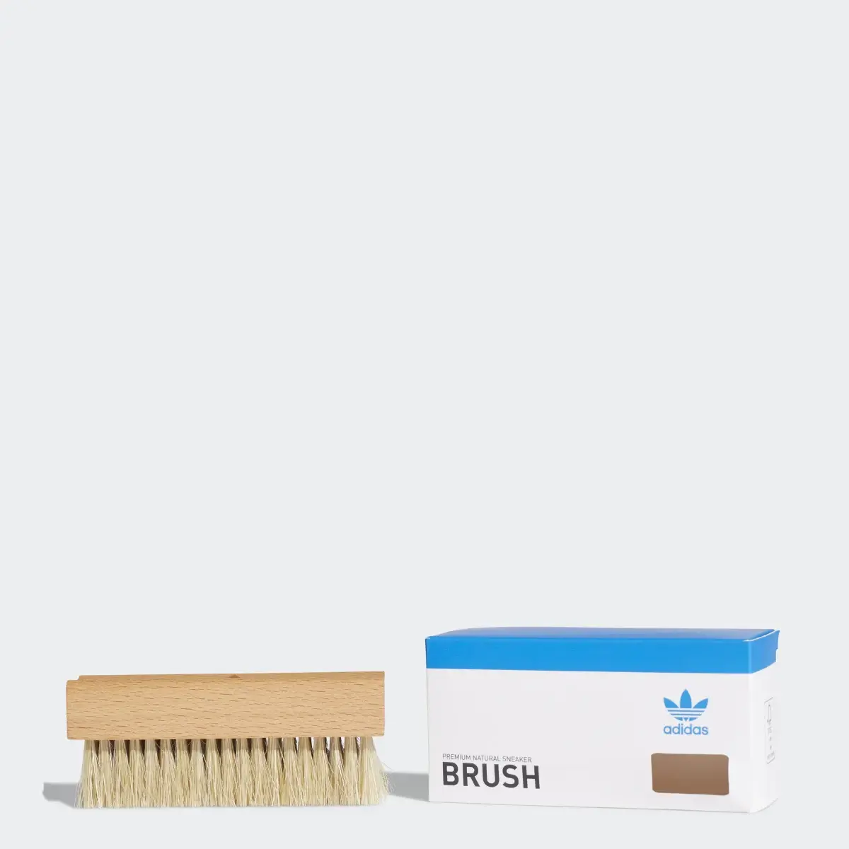 Adidas Premium Brush. 1