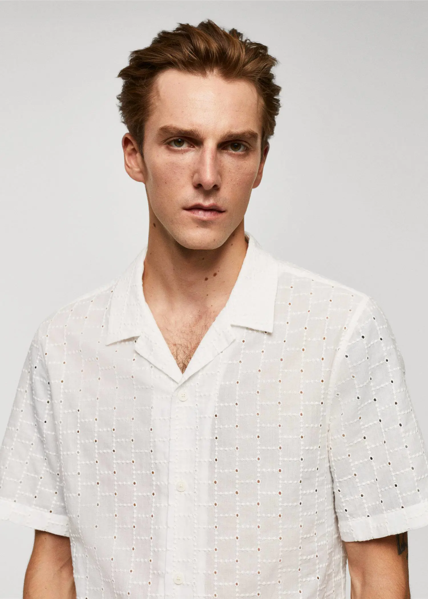 Mango Shirt with embroidered bowling collar . 2